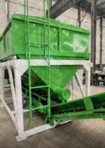 Green Ready Mixer automated hopper with white support frame and conveyor system