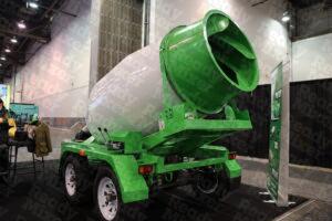 Side View of 1 Yard Concrete Mixer on Trailer