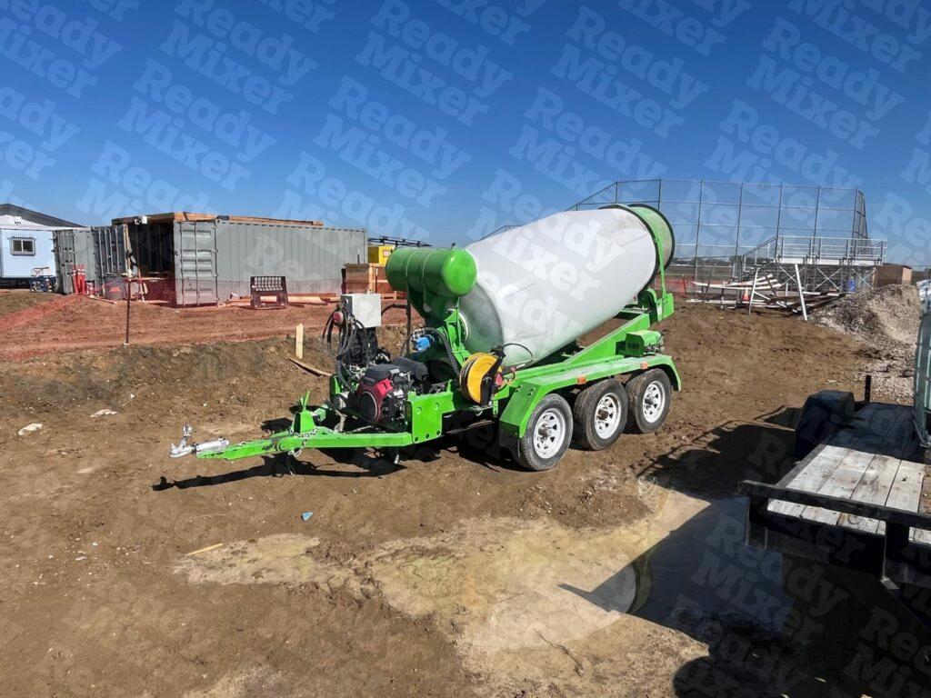 3 Yard Concrete Mixer on Trailer Photo 2